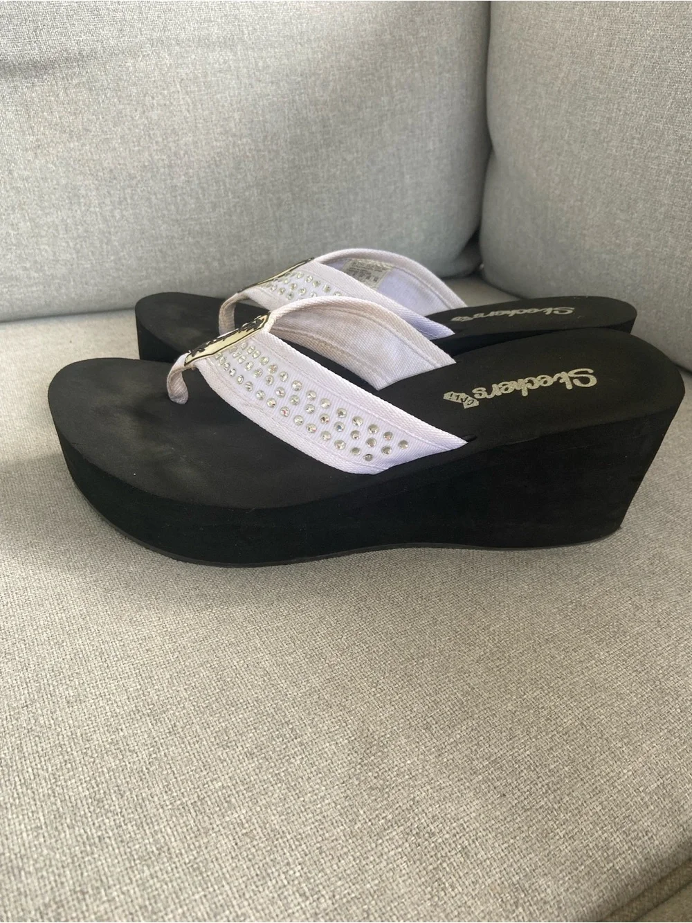 Skechers Black Platform Wedge Thongs with White Studded Straps